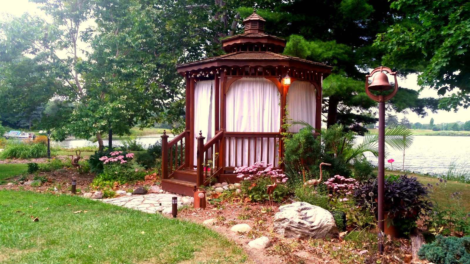 Cedar Gazebo with exterior lights on